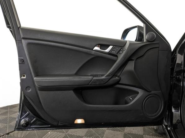 Honda Accord VIII Рестайлинг с пробегом 2011 года, цена 1 350 000 рублей, 182355 км, седан, Автокод Объявления