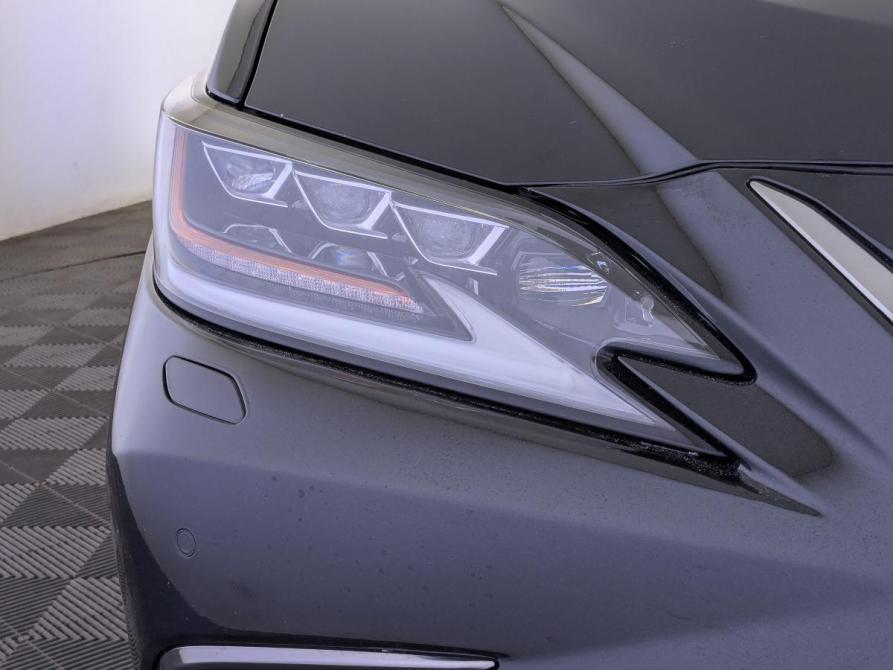 Lexus ES VII Москва  - изображение 11