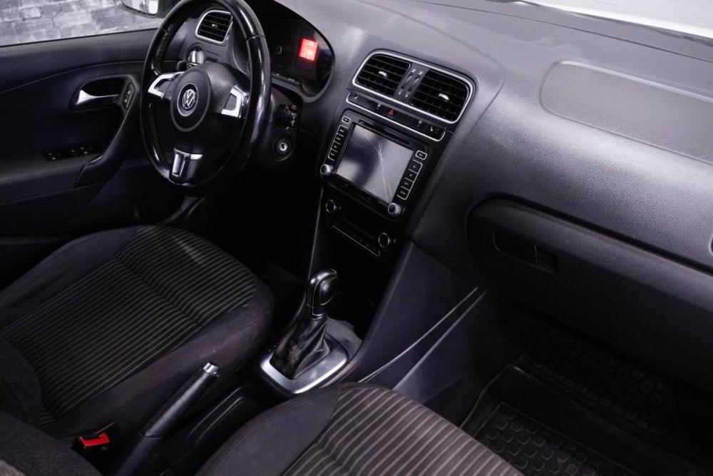 Volkswagen Polo V Новосибирск  - изображение 14