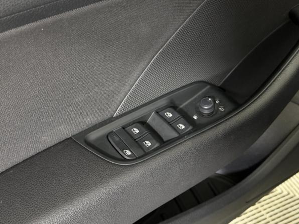 Audi A3 III (8V) Рестайлинг с пробегом 2020 года, цена 2 115 000 рублей, 70205 км, седан, Автокод Объявления