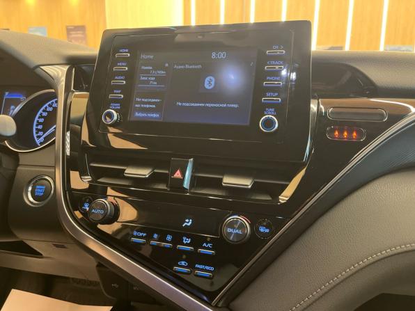 Toyota Camry VIII (XV70) Рестайлинг с пробегом 2021 года, цена 3 058 000 рублей, 59000 км, седан, Автокод Объявления