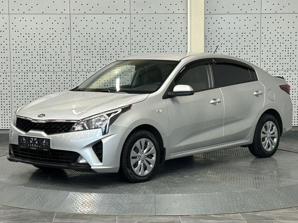 Kia Rio IV Рестайлинг с пробегом 2021 года, цена 1 210 000 рублей, 54199 км, седан, Автокод Объявления