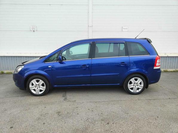 Opel Zafira B Рестайлинг с пробегом 2011 года, цена 595 000 рублей, 363365 км, минивэн, Автокод Объявления