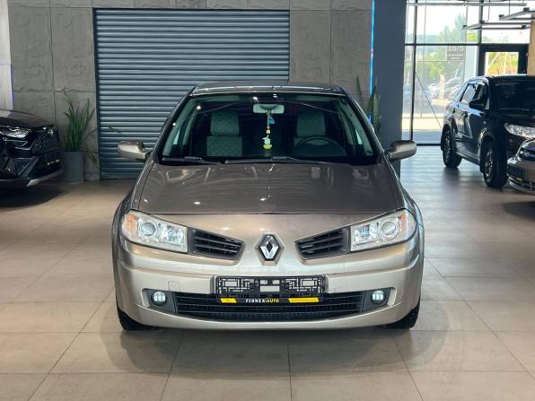 Renault Megane II Рестайлинг с пробегом 2008 года, цена 500 000 рублей, 253000 км, седан, Автокод Объявления