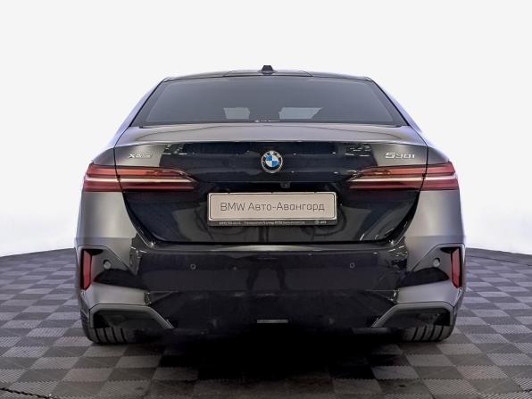 BMW 5 серии VIII (G60/G61/G68) с пробегом 2025 года, цена 8 255 000 рублей, 8686 км, седан, Автокод Объявления