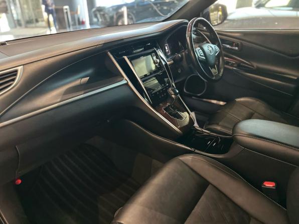 Toyota Harrier III (XU60) с пробегом 2017 года, цена 2 140 000 рублей, 116700 км, внедорожник, Автокод Объявления