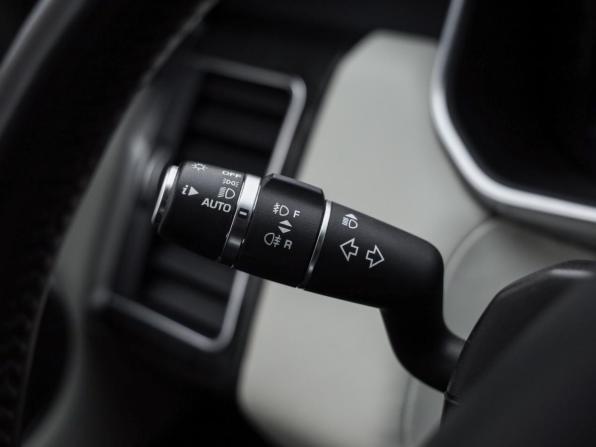 Land Rover Range Rover Sport II Рестайлинг с пробегом 2018 года, цена 4 999 000 рублей, 87151 км, внедорожник, Автокод Объявления