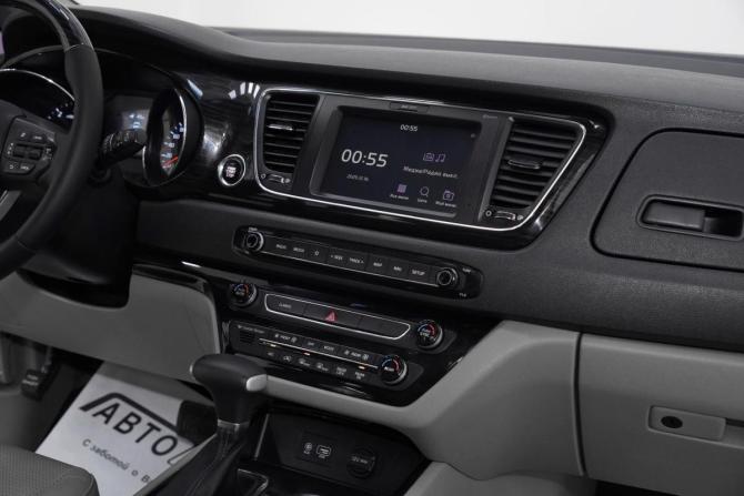 Kia Carnival III с пробегом 2020 года, цена 1 939 000 рублей, 62914 км, минивэн, Автокод Объявления