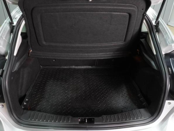 Ford Focus III с пробегом 2013 года, цена 669 000 рублей, 181392 км, хэтчбек, Автокод Объявления