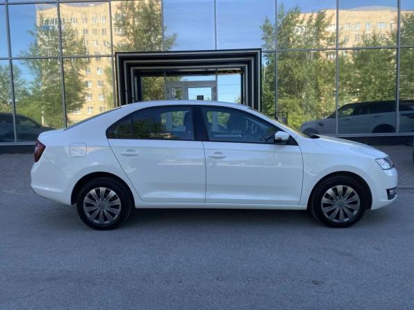 Skoda Rapid I Рестайлинг с пробегом 2019 года, цена 1 399 000 рублей, 92288 км, лифтбек, Автокод Объявления