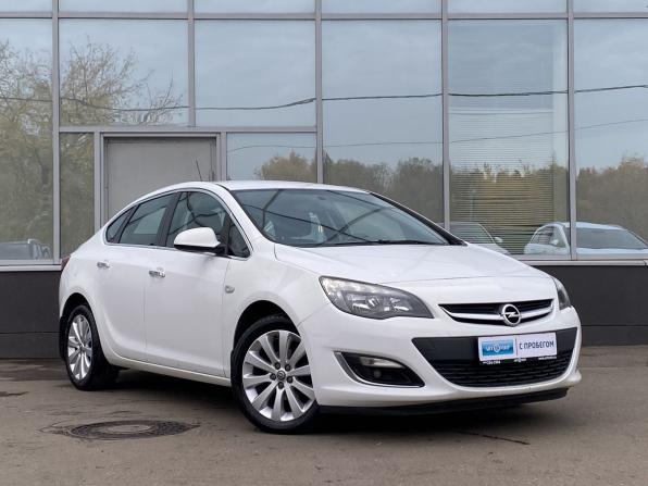 Opel Astra J Рестайлинг с пробегом 2013 года, цена 899 000 рублей, 144330 км, седан, Автокод Объявления