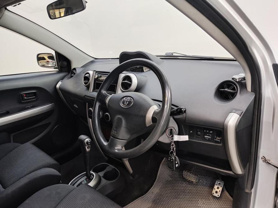 Toyota Ist I Барнаул  - изображение 17