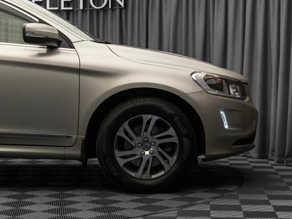 Volvo XC60 I Рестайлинг с пробегом 2017 года, цена 2 420 000 рублей, 100492 км, внедорожник, Автокод Объявления