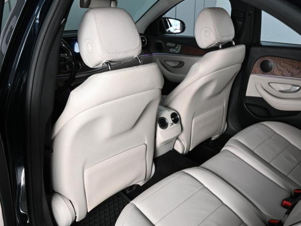 Mercedes-Benz E-Класс V (W213 S213 C238) с пробегом 2016 года, цена 2 549 000 рублей, 175865 км, седан, Автокод Объявления