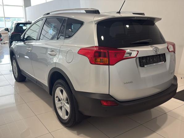 Toyota RAV4 IV (XA40) с пробегом 2014 года, цена 2 490 000 рублей, 96460 км, внедорожник, Автокод Объявления