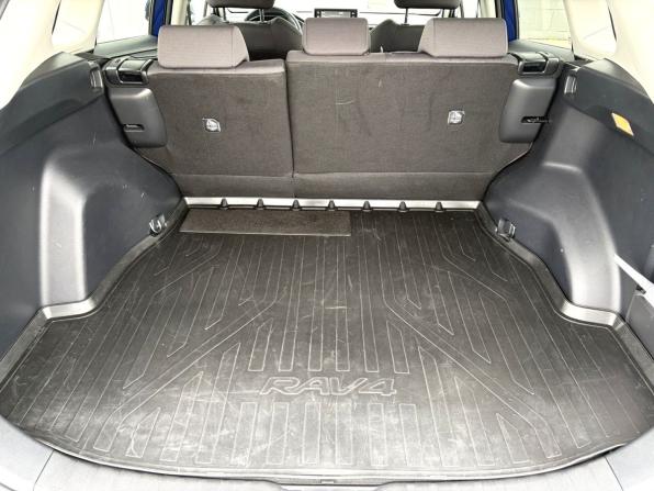Toyota RAV4 V (XA50) с пробегом 2021 года, цена 3 550 000 рублей, 55555 км, внедорожник, Автокод Объявления