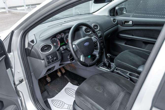 Ford Focus II с пробегом 2005 года, цена 279 000 рублей, 240493 км, седан, Автокод Объявления