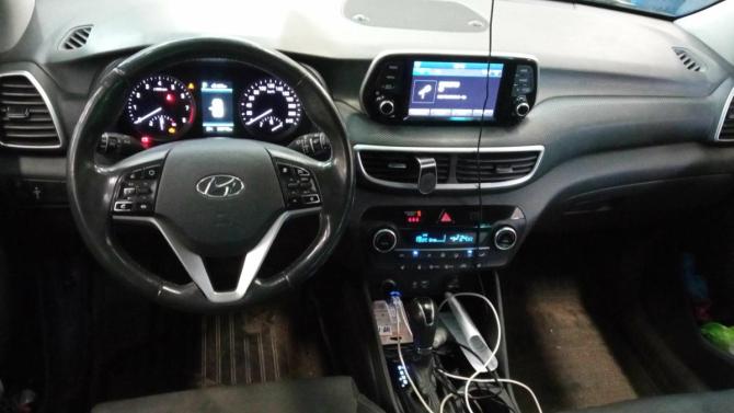 Hyundai Tucson III Рестайлинг с пробегом 2019 года, цена 1 575 000 рублей, 243118 км, внедорожник, Автокод Объявления
