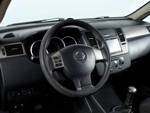 Nissan Tiida I с пробегом 2010 года, цена 478 000 рублей, 262948 км, седан, Автокод Объявления