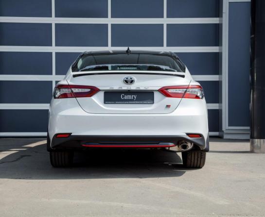Toyota Camry VIII (XV70) Рестайлинг с пробегом 2021 года, цена 2 940 000 рублей, 88832 км, седан, Автокод Объявления