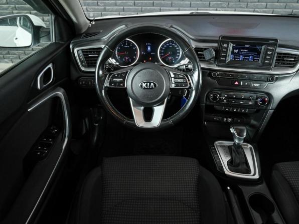 Kia Ceed III с пробегом 2018 года, цена 1 550 000 рублей, 98631 км, хэтчбек, Автокод Объявления