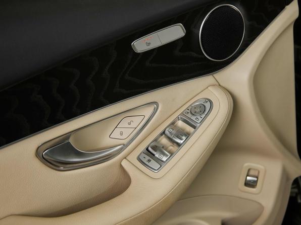 Новый Mercedes-Benz GLC I (X253) 2019 года, цена 3 930 000 рублей, внедорожник, Автокод Объявления