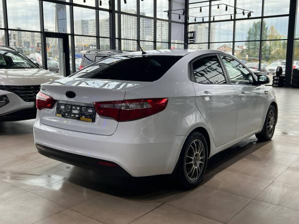 Kia Rio III с пробегом 2012 года, цена 760 000 рублей, 198000 км, седан, Автокод Объявления