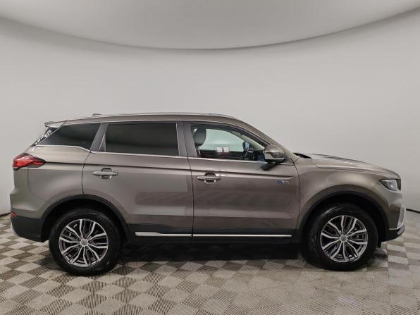 Geely Atlas Pro с пробегом 2023 года, цена 2 099 000 рублей, 40196 км, внедорожник, Автокод Объявления