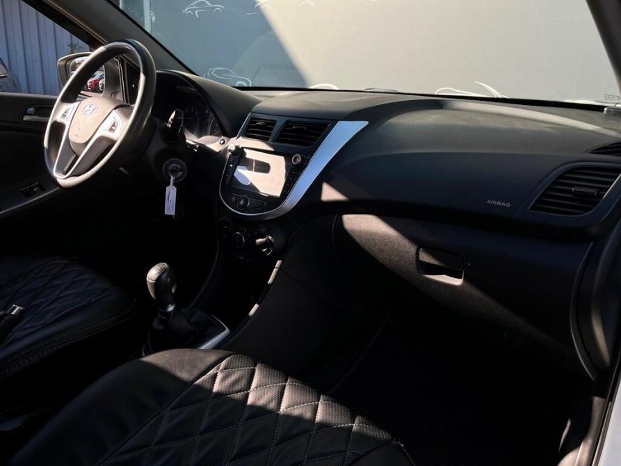 Hyundai Solaris I Рестайлинг Санкт-Петербург  - изображение 7