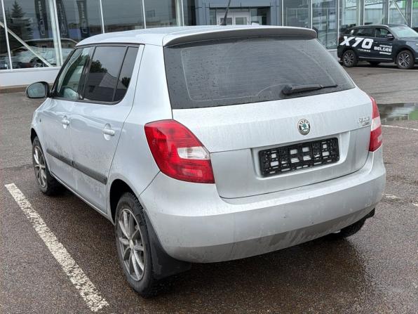 Skoda Fabia II Рестайлинг с пробегом 2011 года, цена 590 000 рублей, 105000 км, хэтчбек, Автокод Объявления