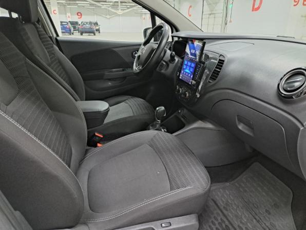 Renault Kaptur I с пробегом 2019 года, цена 1 170 000 рублей, 145136 км, внедорожник, Автокод Объявления