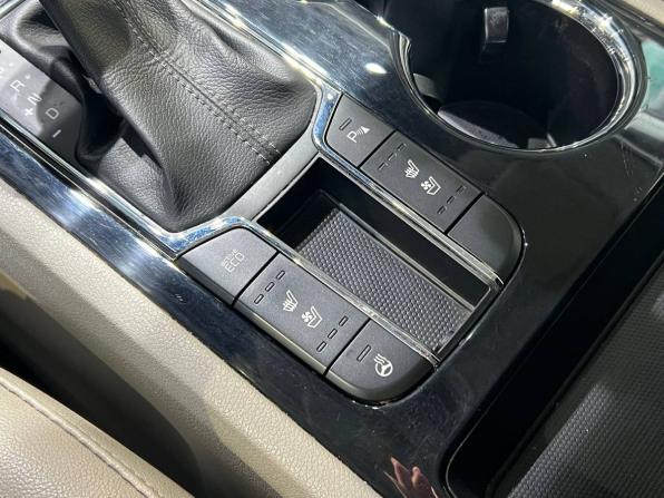 Kia Carnival III с пробегом 2019 года, цена 3 100 000 рублей, 98355 км, минивэн, Автокод Объявления