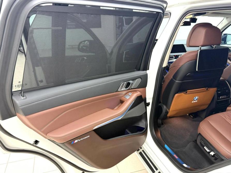 BMW X7 I (G07) Рестайлинг Красноярск  - изображение 8