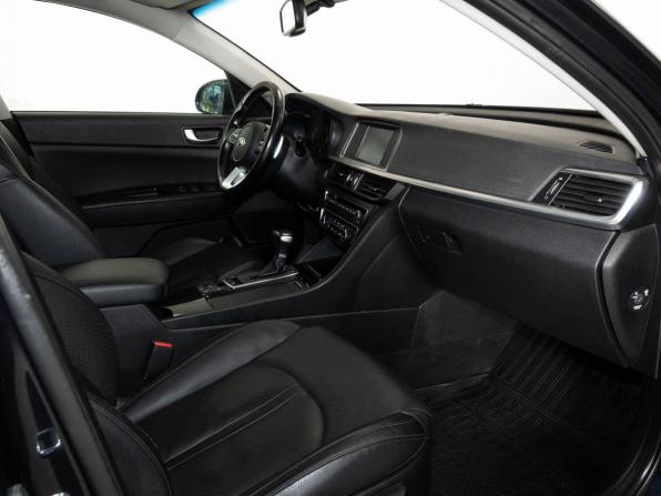 Kia Optima IV Рестайлинг с пробегом 2019 года, цена 1 848 000 рублей, 137000 км, седан, Автокод Объявления