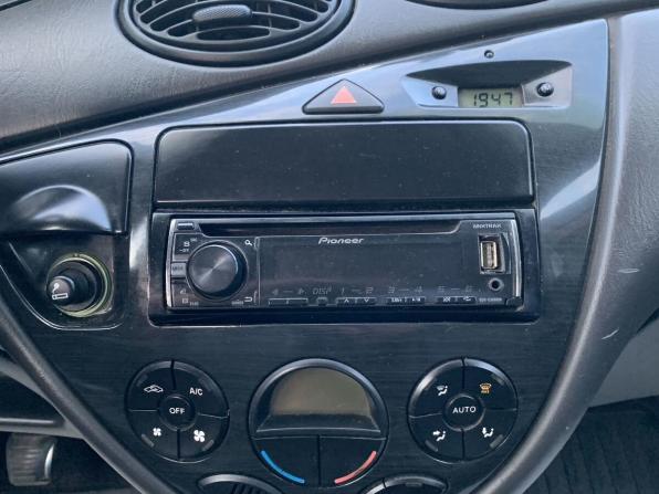 Ford Focus I Рестайлинг с пробегом 2004 года, цена 250 000 рублей, 245000 км, седан, Автокод Объявления