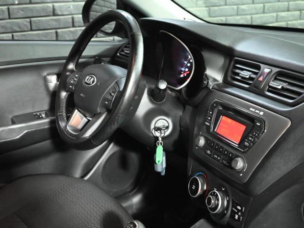 Kia Rio III с пробегом 2015 года, цена 750 000 рублей, 170775 км, седан, Автокод Объявления