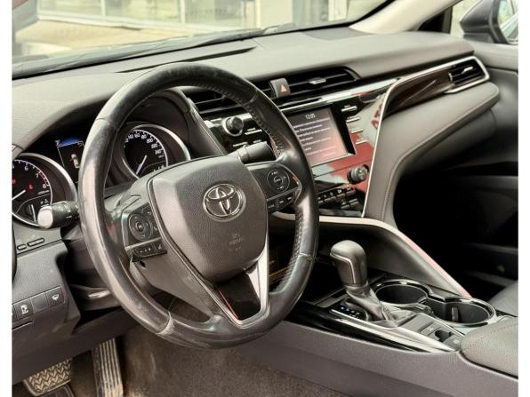 Toyota Camry VIII (XV70) с пробегом 2020 года, цена 2 215 000 рублей, 278926 км, седан, Автокод Объявления