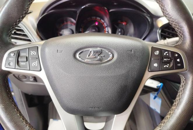 Lada (ВАЗ) Vesta I с пробегом 2021 года, цена 1 230 000 рублей, 74374 км, седан, Автокод Объявления