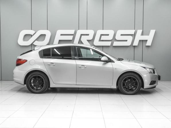 Chevrolet Cruze I с пробегом 2012 года, цена 650 000 рублей, 189182 км, хэтчбек, Автокод Объявления