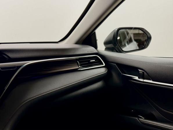 Toyota Camry VIII (XV70) с пробегом 2018 года, цена 2 567 000 рублей, 176301 км, седан, Автокод Объявления