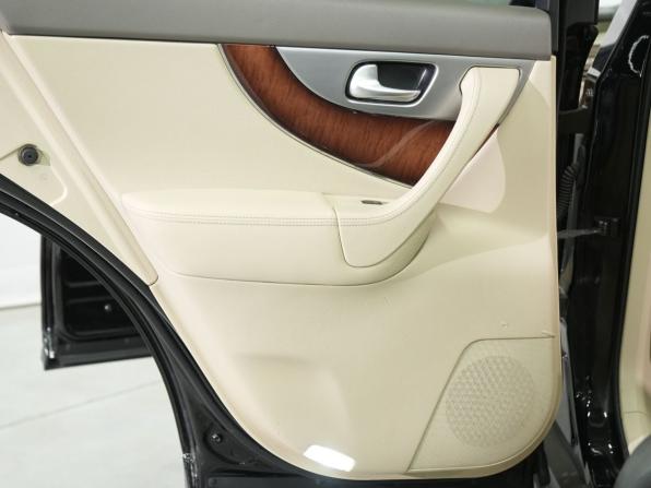 Infiniti FX II (S51) Рестайлинг с пробегом 2011 года, цена 2 120 000 рублей, 240000 км, внедорожник, Автокод Объявления