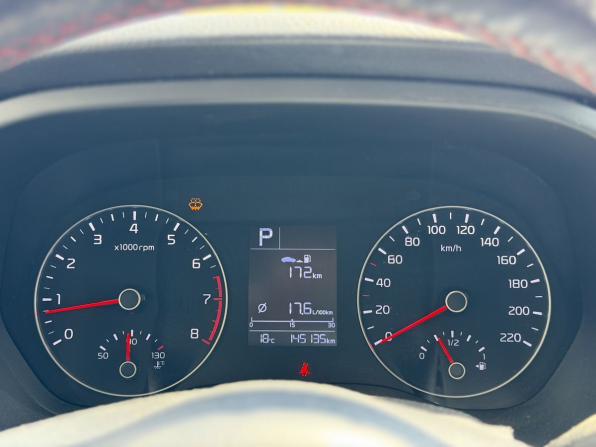 Kia Rio IV Рестайлинг с пробегом 2021 года, цена 1 380 000 рублей, 145135 км, хэтчбек, Автокод Объявления