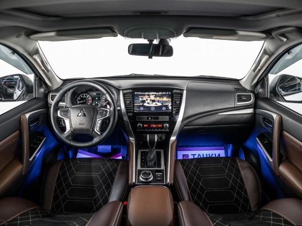 Mitsubishi Pajero Sport III Рестайлинг с пробегом 2020 года, цена 3 700 500 рублей, 71423 км, внедорожник, Автокод Объявления
