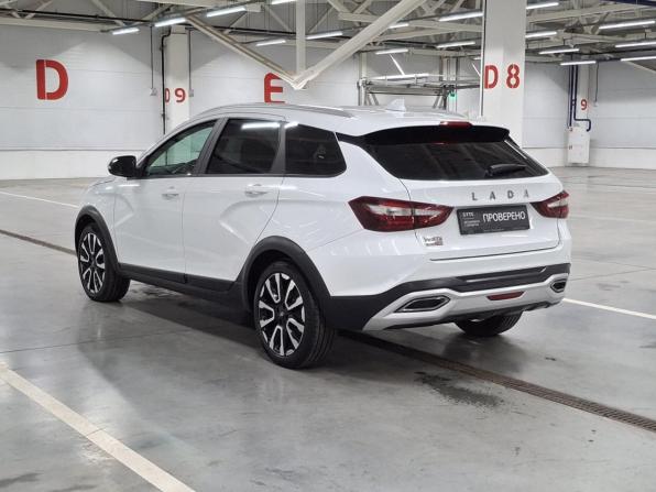 Lada (ВАЗ) Vesta I Рестайлинг (NG) с пробегом 2023 года, цена 1 410 000 рублей, 46068 км, универсал, Автокод Объявления