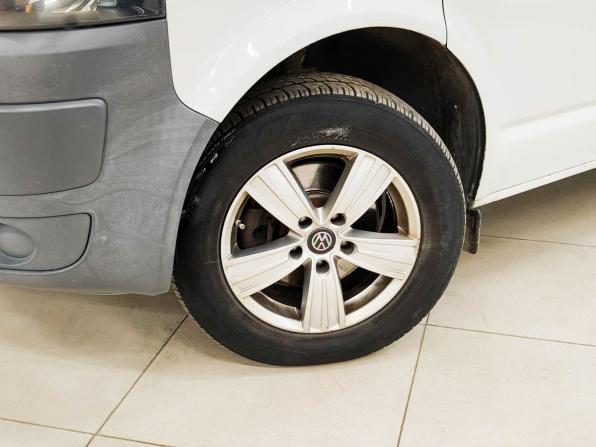 Volkswagen Caravelle T5 Рестайлинг с пробегом 2012 года, цена 1 369 000 рублей, 382396 км, минивэн, Автокод Объявления