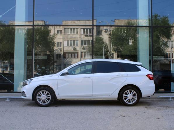 Lada (ВАЗ) Vesta I с пробегом 2018 года, цена 1 015 000 рублей, 72961 км, универсал, Автокод Объявления