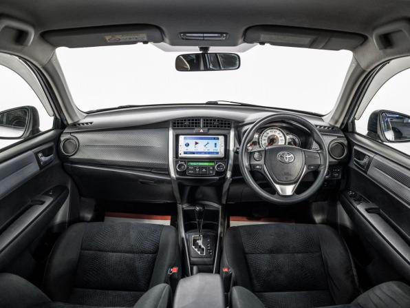 Toyota Corolla XI (E160 E170 E180) с пробегом 2013 года, цена 1 150 500 рублей, 82471 км, универсал, Автокод Объявления