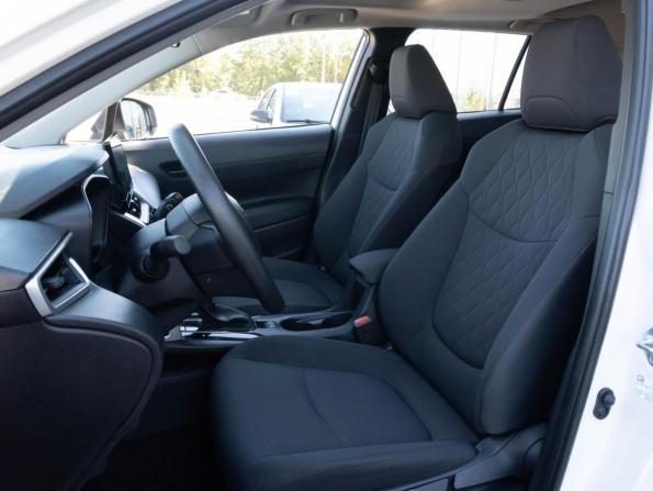 Toyota Corolla Cross I с пробегом 2024 года, цена 2 880 000 рублей, 9742 км, внедорожник, Автокод Объявления