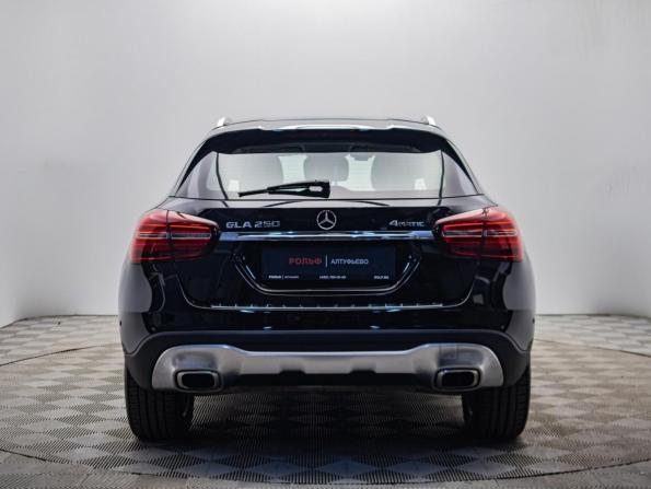 Mercedes-Benz GLA I (X156) Рестайлинг с пробегом 2018 года, цена 2 170 000 рублей, 119480 км, внедорожник, Автокод Объявления