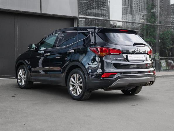 Hyundai Santa Fe III Рестайлинг с пробегом 2017 года, цена 2 500 000 рублей, 113840 км, внедорожник, Автокод Объявления